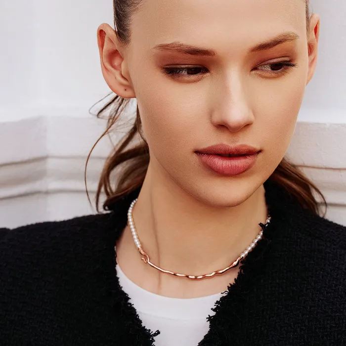 Necklaces Freshwater Pearl Necklace WN00539 Fluid Pearly Lustre