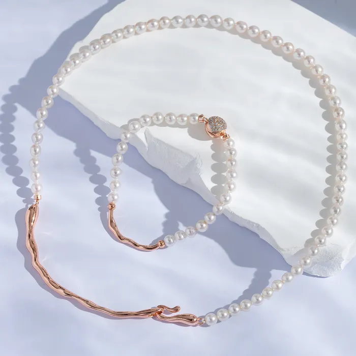 Necklaces Freshwater Pearl Necklace WN00539 Fluid Pearly Lustre