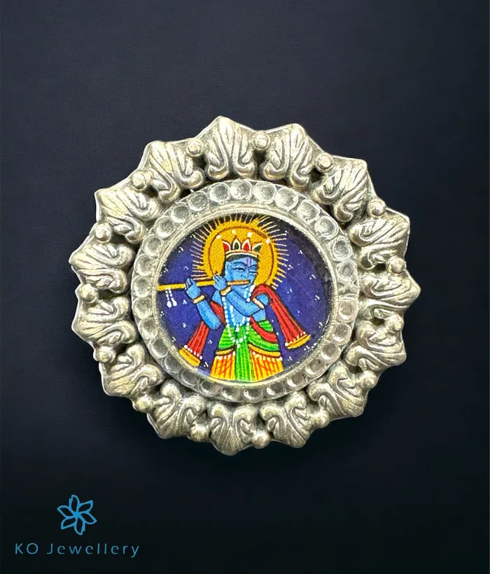 Jaipur Rings The Avyukta Handpainted Silver Statement Open Finger Ring