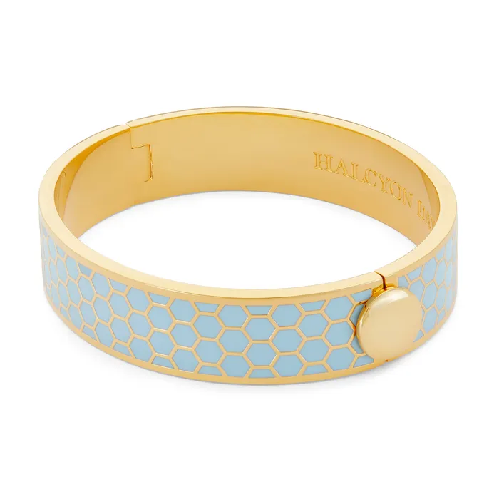 Halcyon Days Honeycomb Forgetmenot Gold Bangle Halcyon Days PreStyled Sets Halcyon Days Honeycomb Forgetmenot Gold Bangle Halcyon Days PreStyled Sets