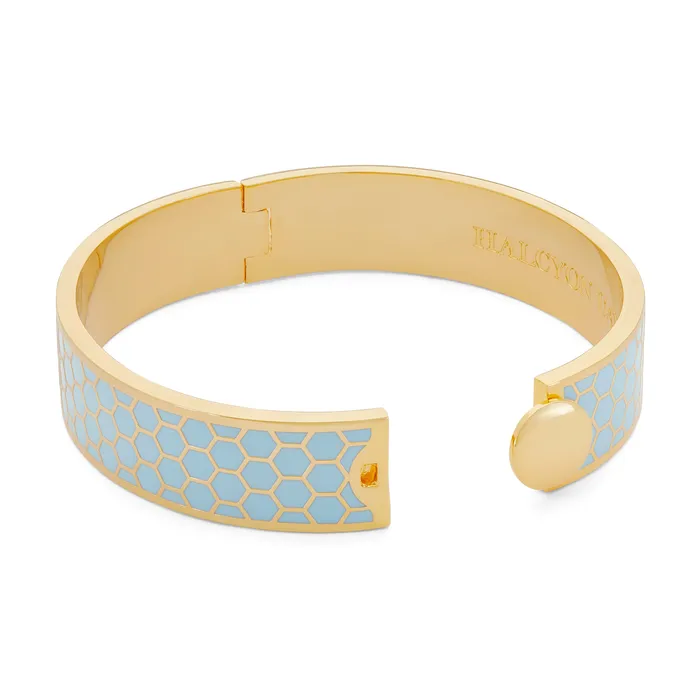 Halcyon Days Honeycomb Forgetmenot Gold Bangle Halcyon Days PreStyled Sets Halcyon Days Honeycomb Forgetmenot Gold Bangle Halcyon Days PreStyled Sets