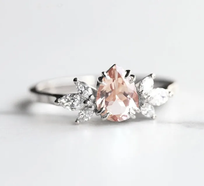 Capucinne Rings Leandra Pear Sapphire Diamond Ring