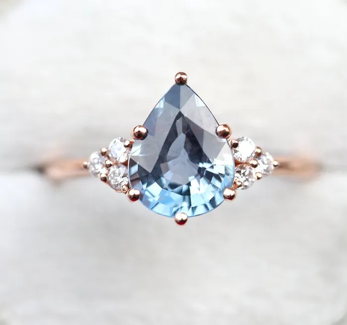 Rings Capucinne Jeanie Sapphire Diamond Ring