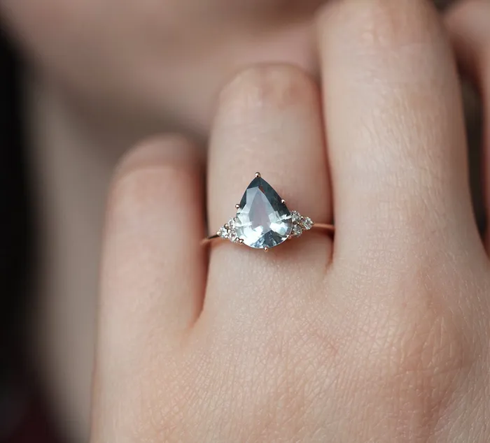 Rings Capucinne Jeanie Sapphire Diamond Ring