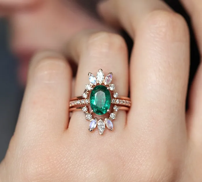 Rings Stella Oval Emerald Ring Capucinne