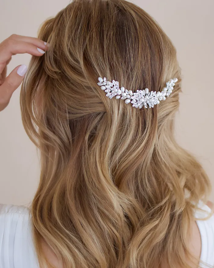 Dareth Colburn Earrings Elle Pearl Bridal Comb