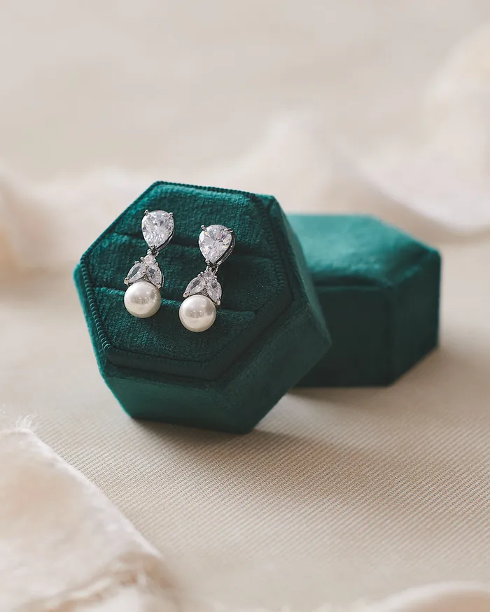 Earrings Dareth Colburn Natalie Pearl Drop Earrings