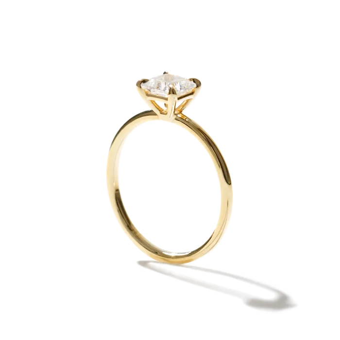ILA Rings Solitaire Diamond Engagement Ring