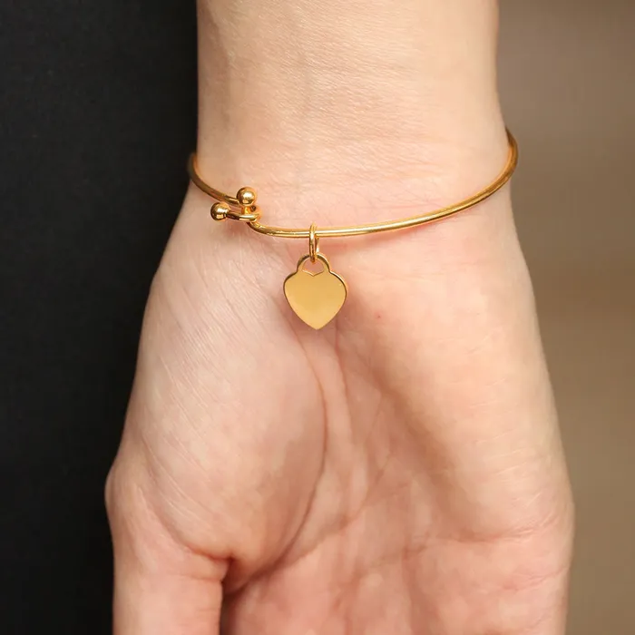 LOULOUROSE Necklaces Heart Plaque Bangle LOULOUROSE Necklaces Heart Plaque Bangle