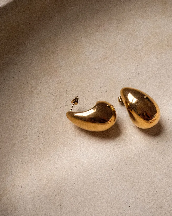 Luv Aj PreStyled Sets Gia Hoops Gold