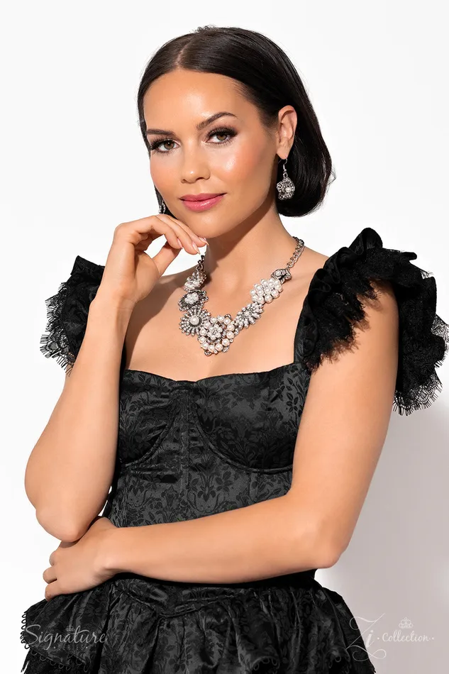 The Raven White Paparazzi Zi Collection Necklace All Eyes On U Jewelry Paparazzi Accessories Necklaces