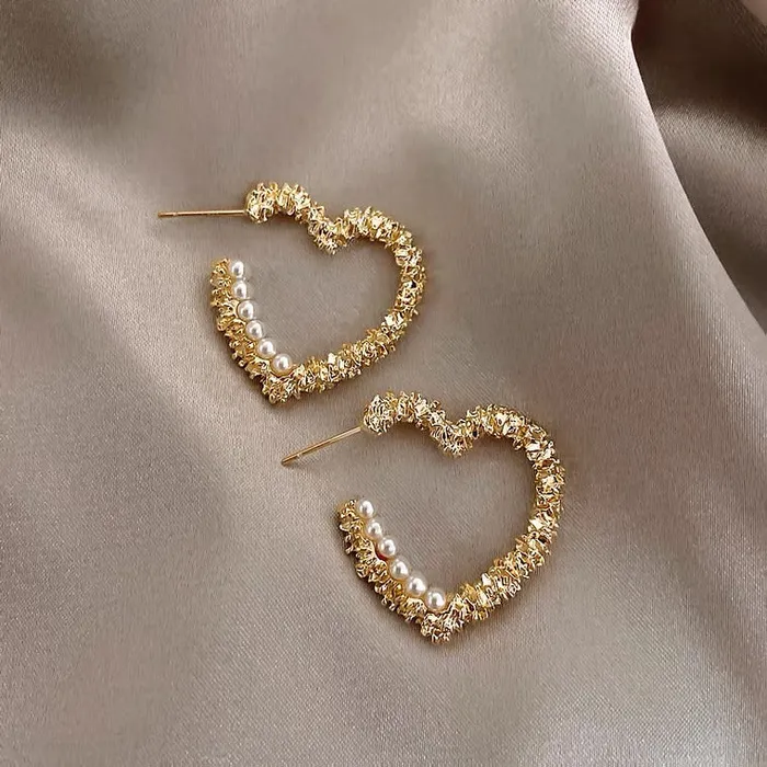 Earrings Gold Heart Pearl Beaded Earrings Refined by AnnaKaci