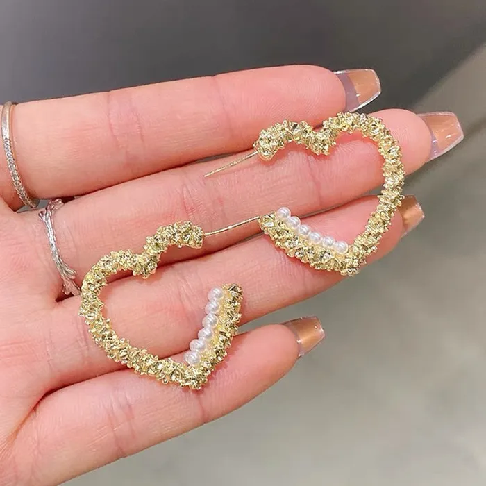 Earrings Gold Heart Pearl Beaded Earrings Refined by AnnaKaci