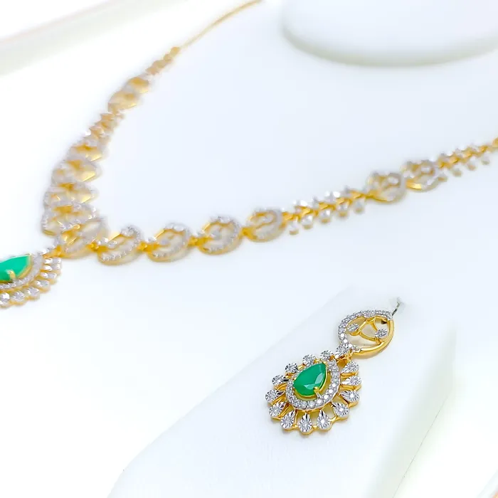 Andaaz Jewelers PreStyled Sets Exclusive Diamond Drop 18k Gold Necklace Set
