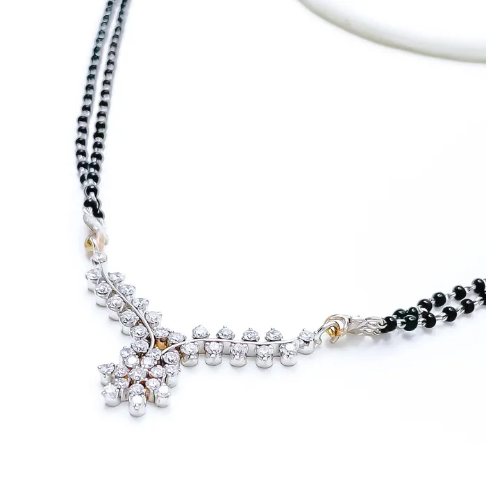 Andaaz Jewelers PreStyled Sets Floral Vine Diamond 18k Gold Mangal Sutra