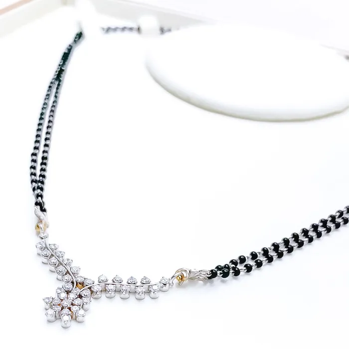 Andaaz Jewelers PreStyled Sets Floral Vine Diamond 18k Gold Mangal Sutra