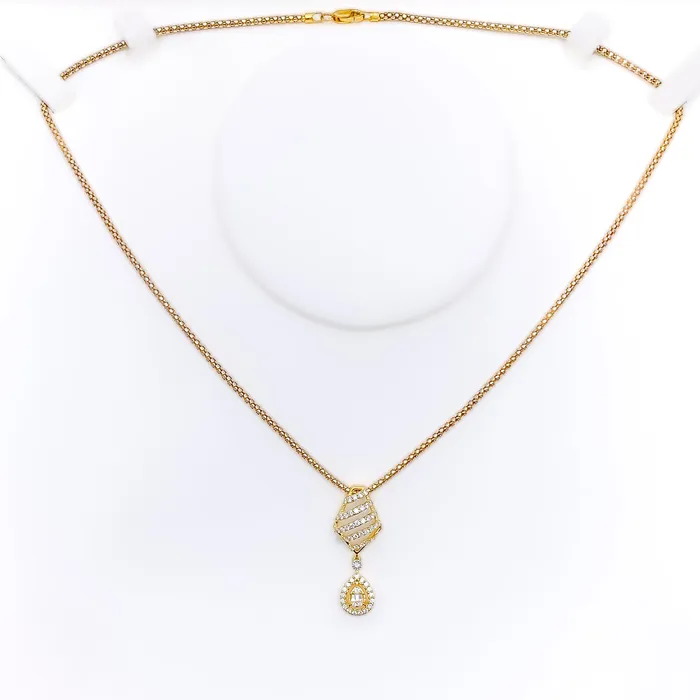 Andaaz Jewelers Shimmering Striped Diamond 18k Gold Pendant PreStyled Sets