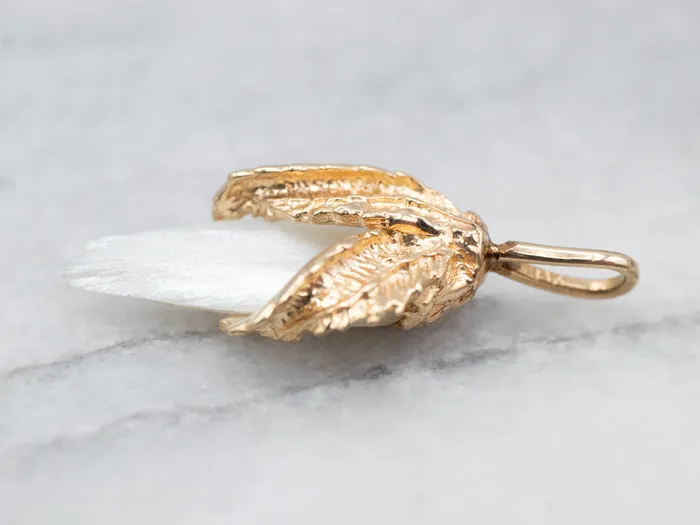 Botanical Natural River Pearl Solitaire Pendant Market Square Jewelers Necklaces Botanical Natural River Pearl Solitaire Pendant Market Square Jewelers Necklaces