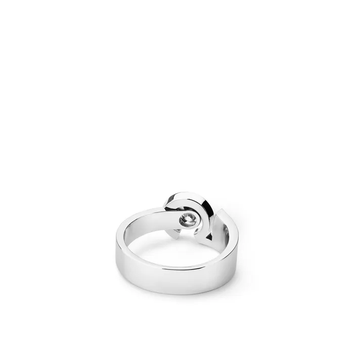CHANEL Eternal N5 Ring Chanel Rings