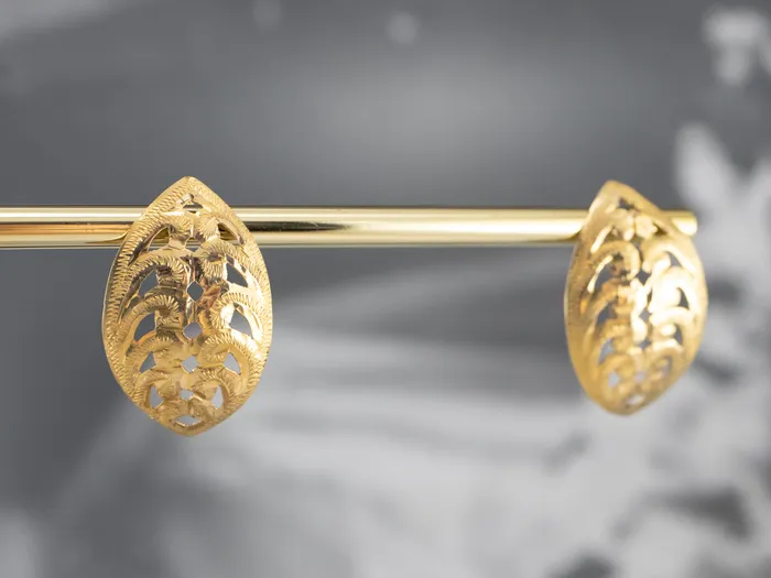 Engraved 18K Gold Leaf Shape Stud Earrings Market Square Jewelers Earrings Engraved 18K Gold Leaf Shape Stud Earrings Market Square Jewelers Earrings