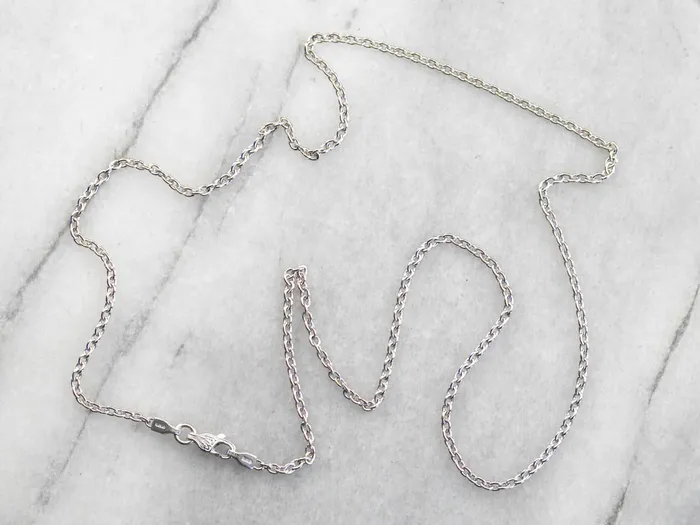 High 18 Karat White Gold Oval Link Chain Market Square Jewelers Rings High 18 Karat White Gold Oval Link Chain Market Square Jewelers Rings
