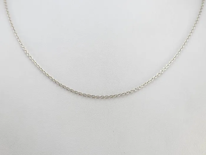 High 18 Karat White Gold Oval Link Chain Market Square Jewelers Rings High 18 Karat White Gold Oval Link Chain Market Square Jewelers Rings