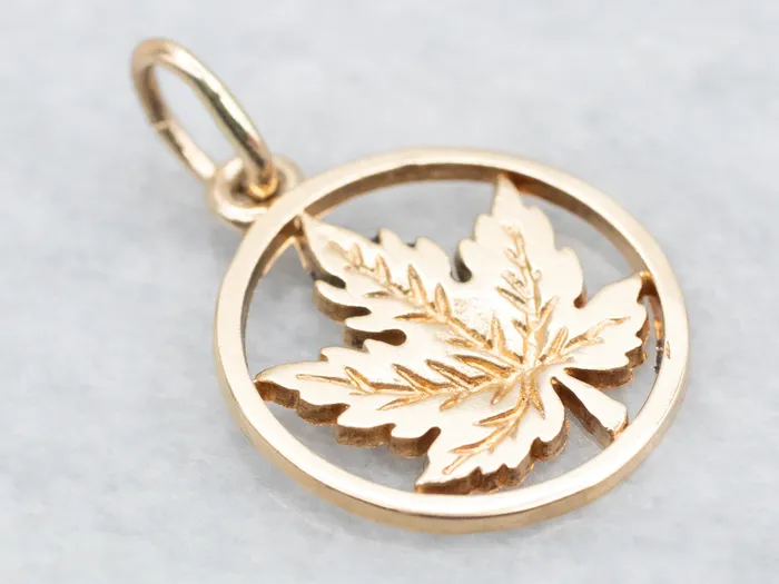 Market Square Jewelers Charm Necklaces Gold Maple Leaf Charm Pendant