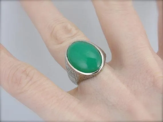 Market Square Jewelers Engraved Art Deco Chrysoprase White Gold Statement Ring Rings Market Square Jewelers Engraved Art Deco Chrysoprase White Gold Statement Ring Rings