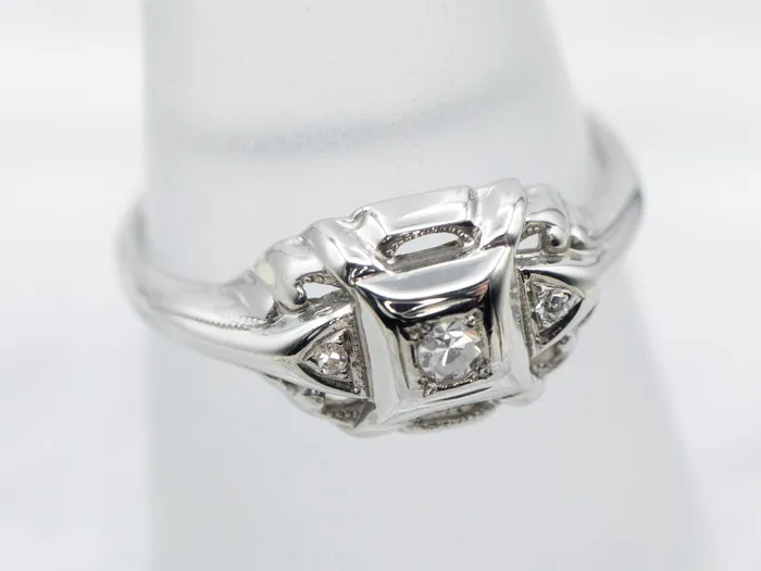 Market Square Jewelers Rings Art Deco Three Stone Diamond Engagement Ring Market Square Jewelers Rings Art Deco Three Stone Diamond Engagement Ring