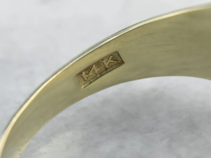 Market Square Jewelers Rings Bold Green Gold Vintage Signet Ring Market Square Jewelers Rings Bold Green Gold Vintage Signet Ring