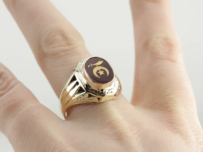 Market Square Jewelers Rings Retro Era Mens Shriners Club Statement Ring Masonic or Fraternal Collectors Item Market Square Jewelers Rings Retro Era Mens Shriners Club Statement Ring Masonic or Fraternal Collectors Item