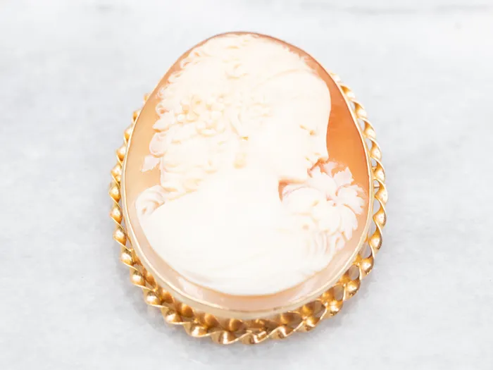 Market Square Jewelers Vintage Cameo Gold Brooch or Pendant PreStyled Sets