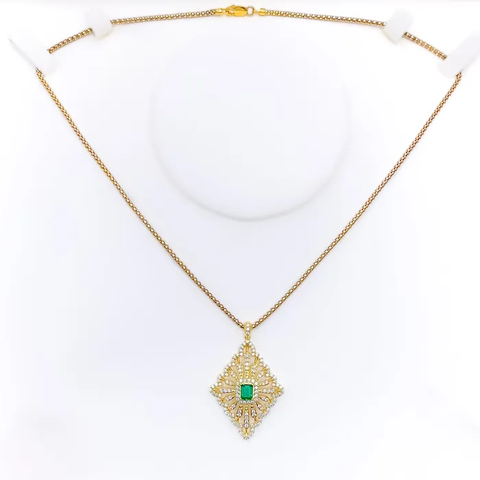 PreStyled Sets Andaaz Jewelers Refined Ornate Flower Diamond 18k Gold Pendant