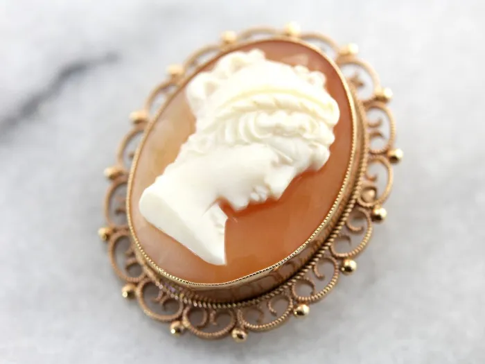 PreStyled Sets Market Square Jewelers Ornate Cameo Gold Filigree Brooch Pendant PreStyled Sets Market Square Jewelers Ornate Cameo Gold Filigree Brooch Pendant