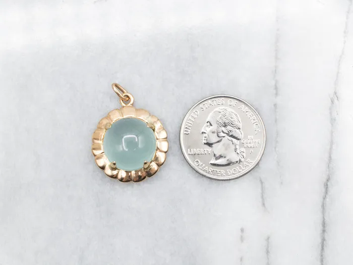 PreStyled Sets Market Square Jewelers Scalloped Gold Quartz Cabochon Pendant