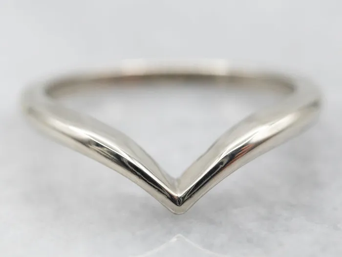 Rings Market Square Jewelers Modernist White Gold V Band