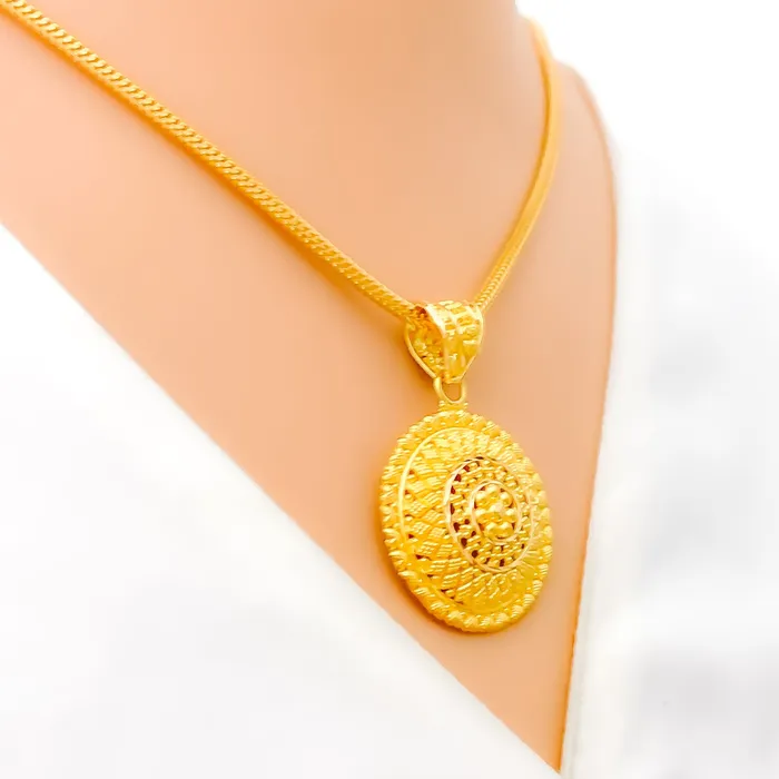 Stunning Checkered Round 22k Gold Pendant Andaaz Jewelers Necklaces