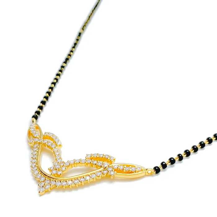 Vintage Charm Diamond 18k Gold Mangal Sutra Andaaz Jewelers PreStyled Sets
