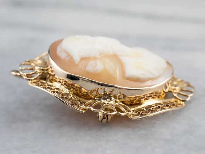 Vintage Gold Filigree Cameo Brooch or Pendant Market Square Jewelers PreStyled Sets Vintage Gold Filigree Cameo Brooch or Pendant Market Square Jewelers PreStyled Sets