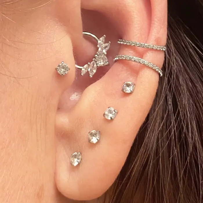 16G CZ Titanium Internally Threaded Labret Helix Stud OUFER BODY JEWELRY Earrings 16G CZ Titanium Internally Threaded Labret Helix Stud OUFER BODY JEWELRY Earrings