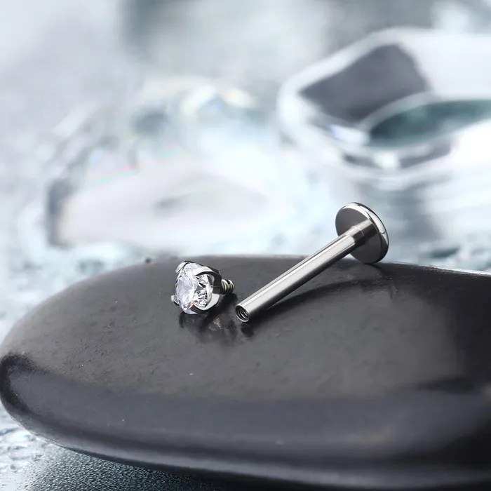 16G CZ Titanium Internally Threaded Labret Helix Stud OUFER BODY JEWELRY Earrings 16G CZ Titanium Internally Threaded Labret Helix Stud OUFER BODY JEWELRY Earrings