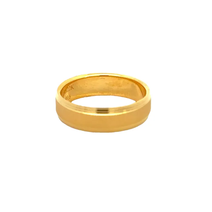 22k Yellow Gold Glistening Sparkling Wedding Band Ring measuring 95 x 6mm thickness Gold Palace Rings 22k Yellow Gold Glistening Sparkling Wedding Band Ring measuring 95 x 6mm thickness Gold Palace Rings