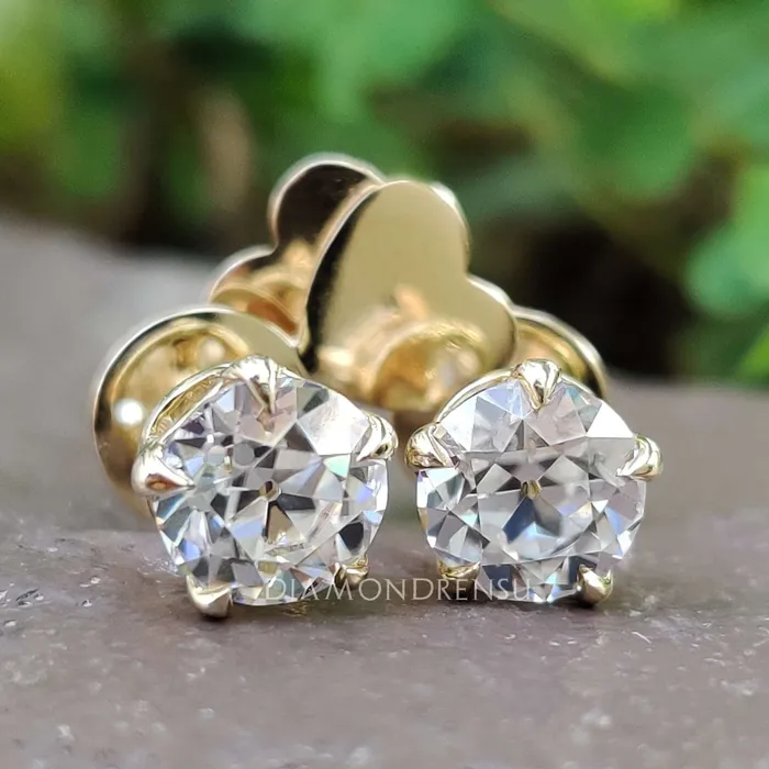 Diamondrensu Earrings 205 TCW Round Old European Cut Unique Heart Screw Back Moissanite Stud Earrings Diamondrensu Earrings 205 TCW Round Old European Cut Unique Heart Screw Back Moissanite Stud Earrings