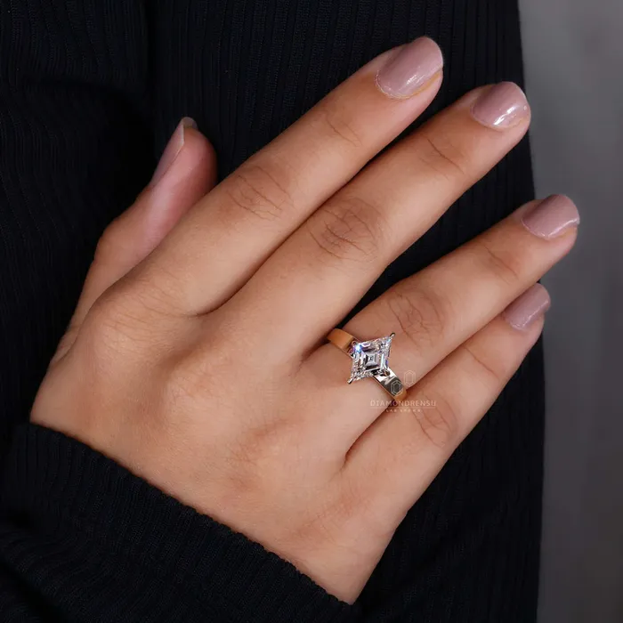 Diamondrensu Lozenge Cut Diamond Solitaire Gold Engagement Ring Rings