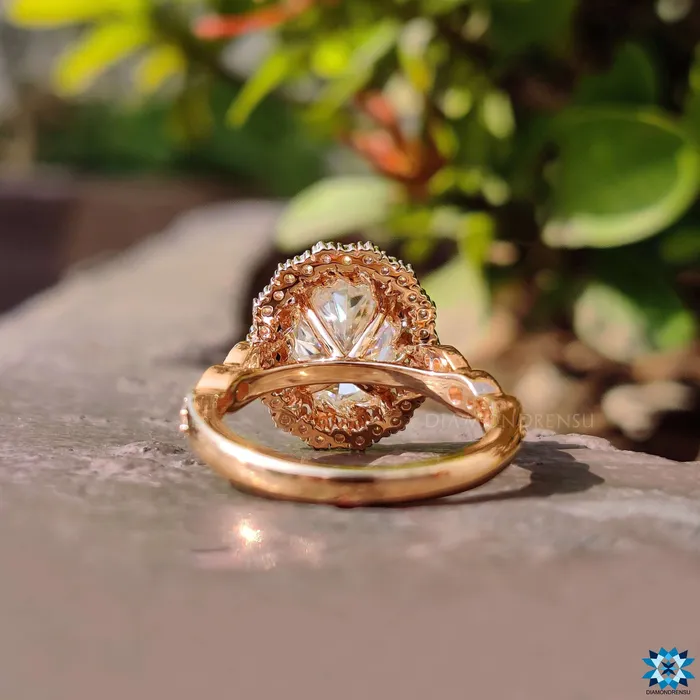 Diamondrensu Rings 229 TW Oval Cut Twisted Outline Cathedral Set Moissanite Halo Engagement Ring