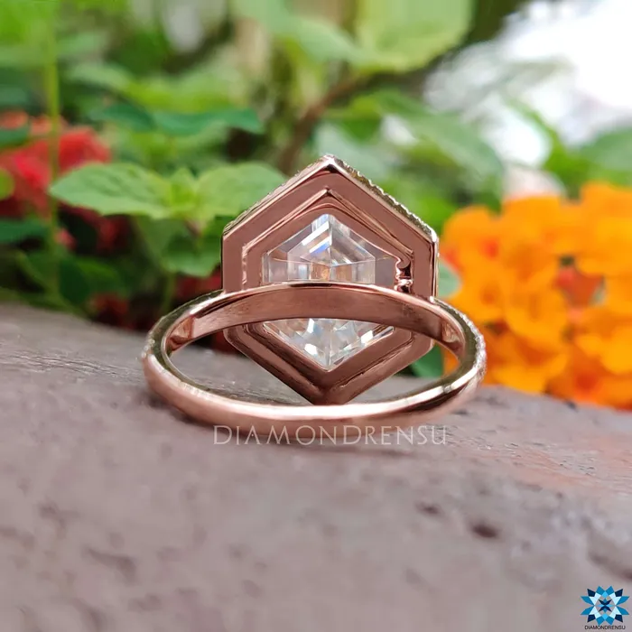 Diamondrensu Rings 533 TCW Hexagon Rose Cut Dazzling Micro Pave Halo Engagement Ring Diamondrensu Rings 533 TCW Hexagon Rose Cut Dazzling Micro Pave Halo Engagement Ring