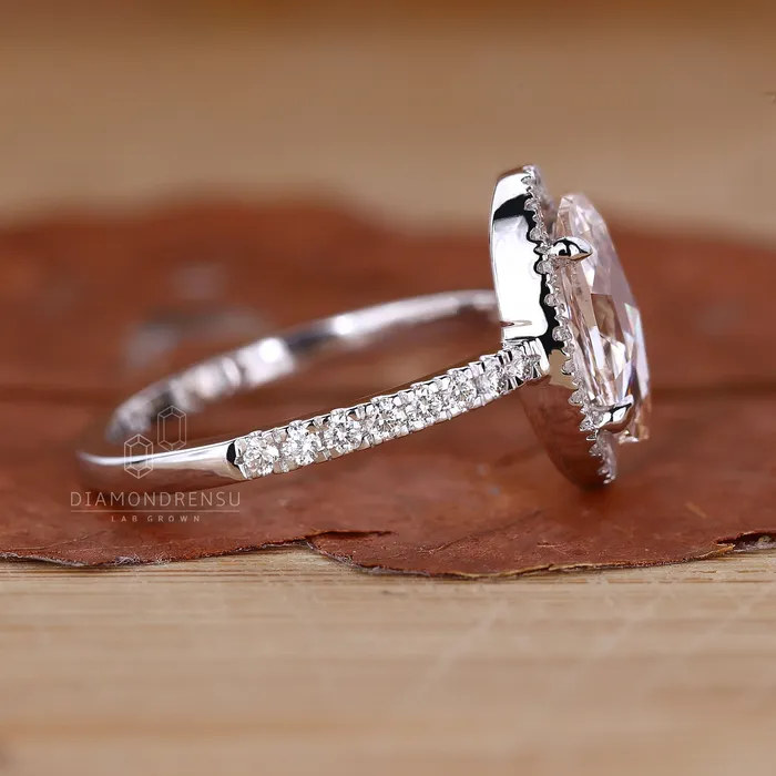 Diamondrensu Rings Oval Diamond Engagement Ring Halo Style