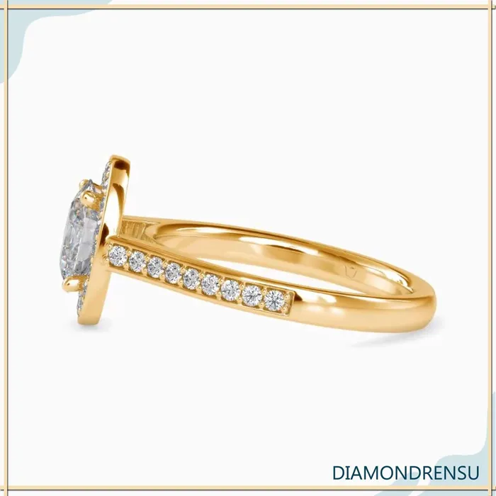 Diamondrensu Rings Oval Solitaire Engagement Ring With a Delicate Pave Ring