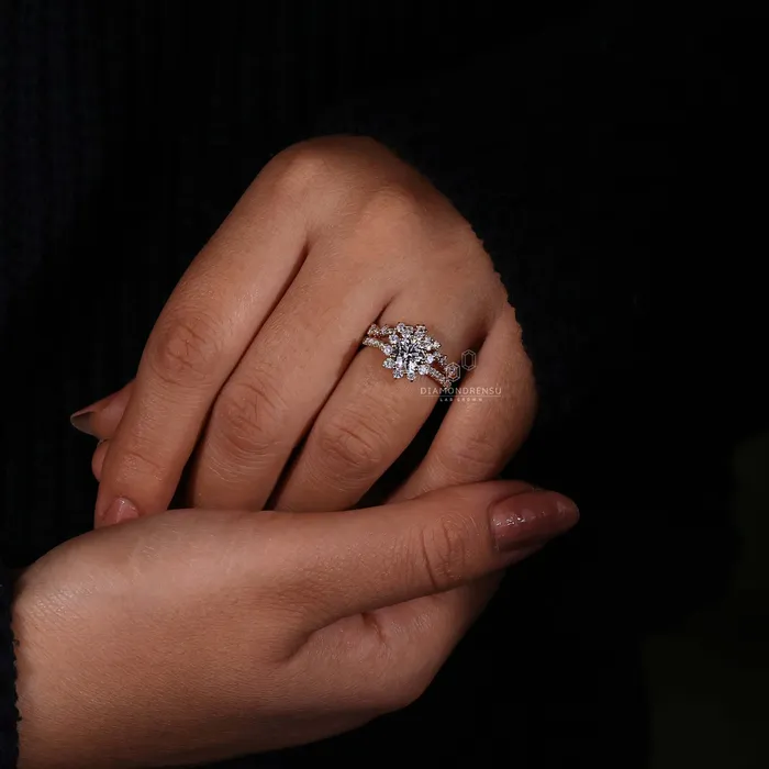 Diamondrensu Rings Round Diamond Ring with Matching Curved Wedding Band