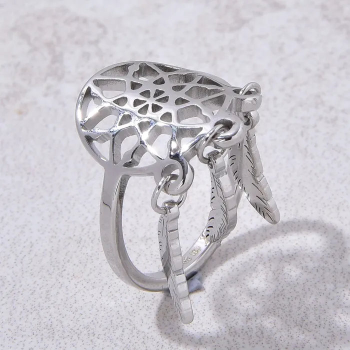 Kalifano Rings Silver Dreamcatcher Steel Hearts Ring
